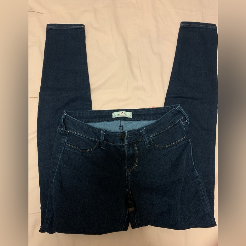 Women hollister skinny Jean size w26 L 29